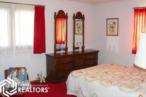 206 3rd Ave, Sully, IA 50251 photo 9