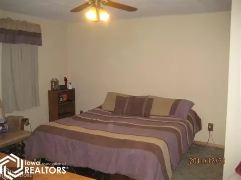 1112 E Wilson St, Centerville, IA 52544 photo 8