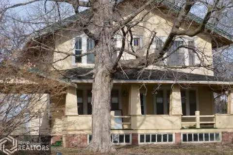 815 E State St, Centerville, IA 52544 photo 1