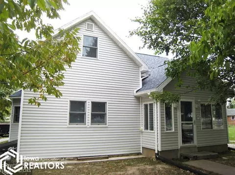 811 Main St, Hamilton, IL 62341 photo 1