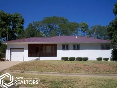 415 E Oak, Centerville, IA 52544 photo 1