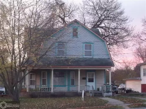 604 E Maple, Centerville, IA 52544 photo 1
