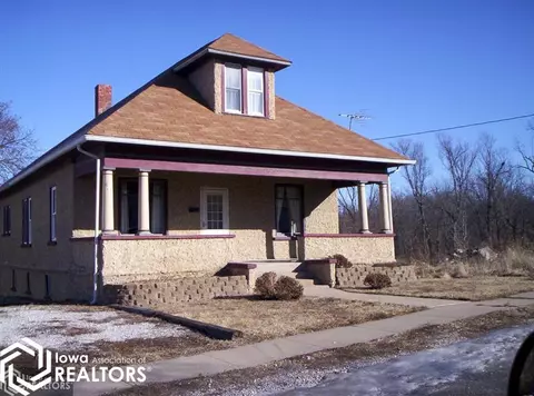 441 Oak St, Hamilton, IL 62341 photo 1