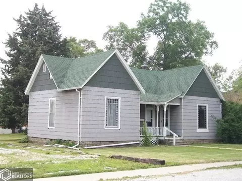930 Walnut St, Hamilton, IL 62341 photo 1