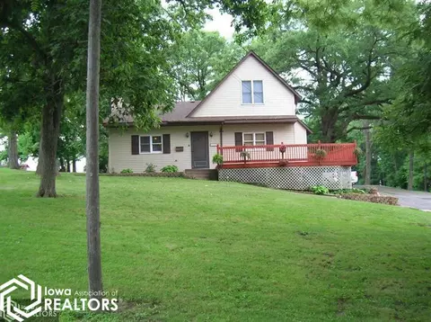 1260 Walnut St, Hamilton, IL 62341 photo 1