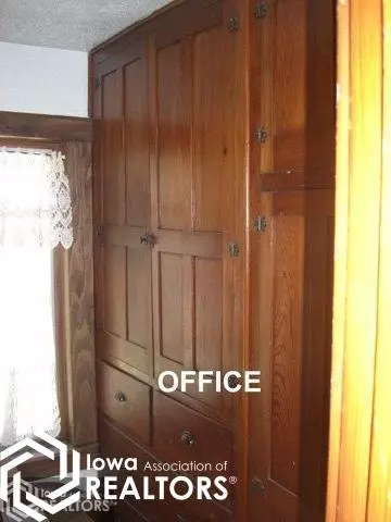 804 W Elm, Eldon, IA 52554 photo 8