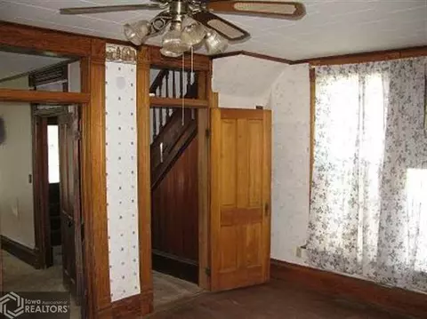 210 E Main, Pulaski, IA 52584 photo 3