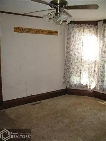 210 E Main, Pulaski, IA 52584 photo 7