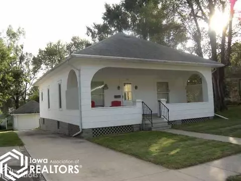 710 W Walnut, Eldon, IA 52554 photo 1