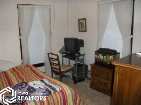 710 W Walnut, Eldon, IA 52554 photo 7
