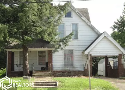 402 W Maple St, Centerville, IA 52544 photo 1