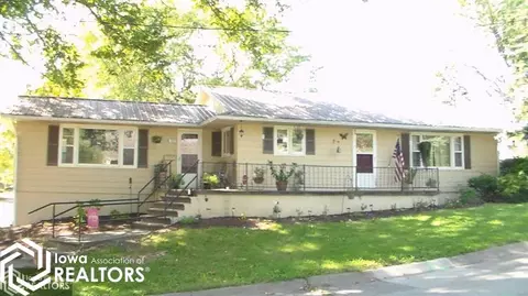 122 N 7th St, Centerville, IA 52544 photo 1