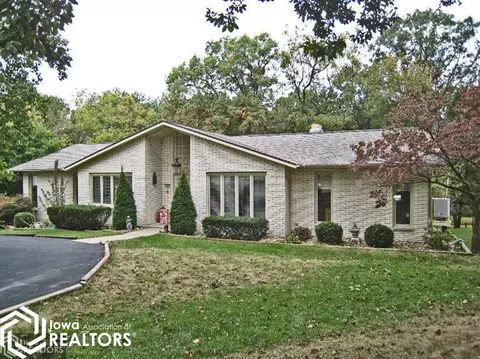 210 Hickory Ct, Hamilton, IL 62341 photo 1