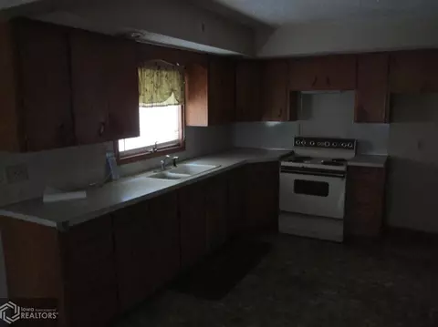 2007 Drake Ave, Centerville, IA 52544 photo 7