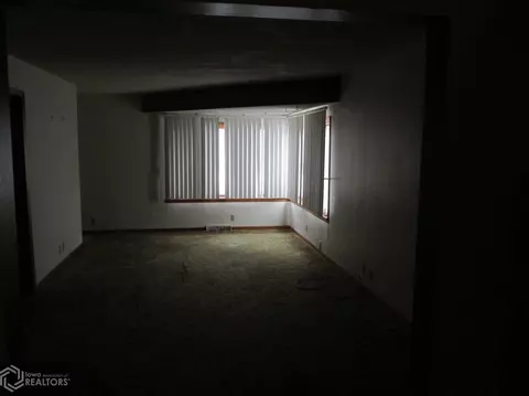 2007 Drake Ave, Centerville, IA 52544 photo 6