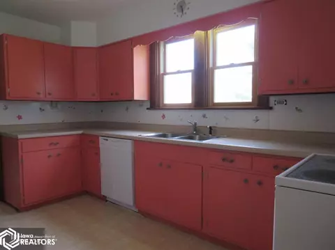440 Main St, Hamilton, IL 62341 photo 5
