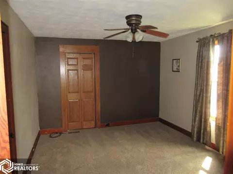 440 Main St, Hamilton, IL 62341 photo 4