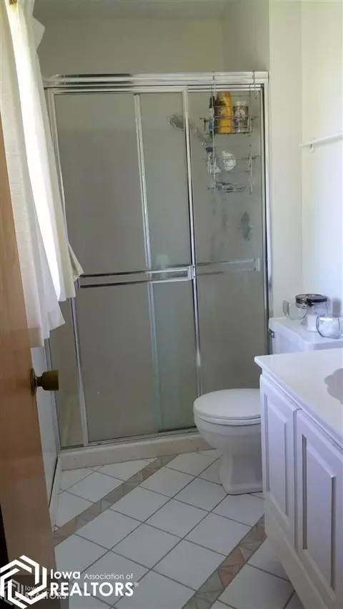 114 Crestview Dr, Hamilton, IL 62341 photo 29