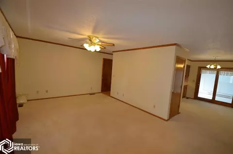 1205 E Grant St, Centerville, IA 52544 photo 8