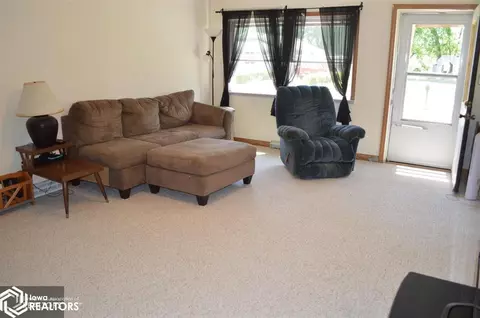303 E Grant St, Centerville, IA 52544 photo 14