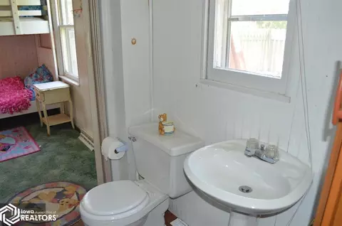 303 E Grant St, Centerville, IA 52544 photo 18