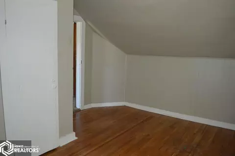 602 E State St, Centerville, IA 52544 photo 18