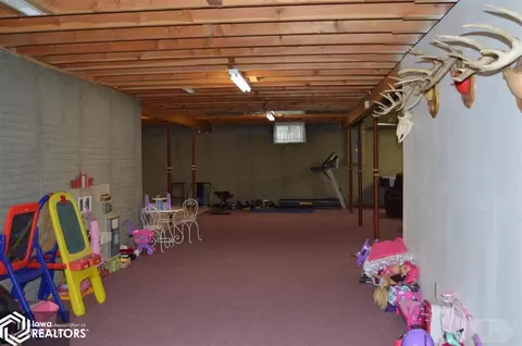1315 Grant St, Centerville, IA 52544 photo 24