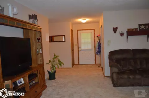 1315 Grant St, Centerville, IA 52544 photo 12