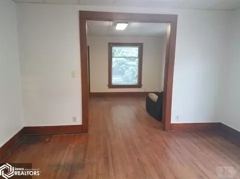 412 Des Moines, Eldon, IA 52554 photo 6