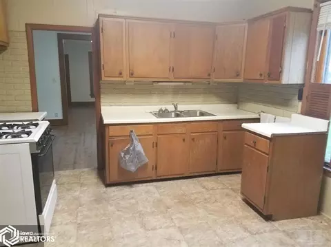 412 Des Moines, Eldon, IA 52554 photo 10