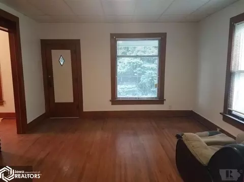 412 Des Moines, Eldon, IA 52554 photo 4