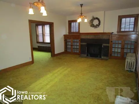 806 W Elm, Eldon, IA 52554 photo 2