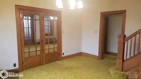 806 W Elm, Eldon, IA 52554 photo 9