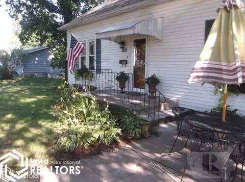 1830 Oak St, Hamilton, IL 62341 photo 2