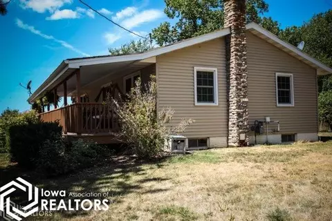 10381 Acorn Ave, Eldon, IA 52554 photo 4