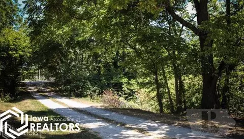 10381 Acorn Ave, Eldon, IA 52554 photo 3