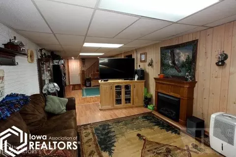 10381 Acorn Ave, Eldon, IA 52554 photo 18