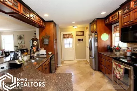 10381 Acorn Ave, Eldon, IA 52554 photo 15