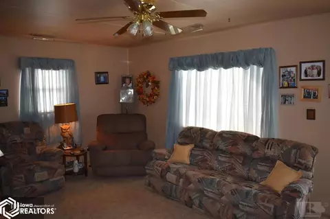 111 E Merion, Centerville, IA 52544 photo 20