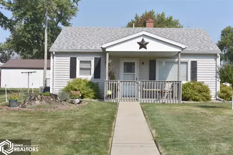 111 E Merion, Centerville, IA 52544 photo 2