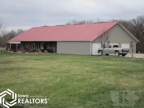 4102 Wapello Jefferson, Eldon, IA 52554 photo 2
