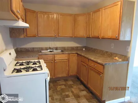 410 Water, Eldon, IA 52554 photo 3