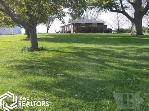 1435 E Cty Rd 2000, Carthage, IL 62321 photo 2