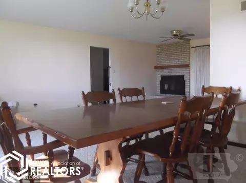1435 E Cty Rd 2000, Carthage, IL 62321 photo 7