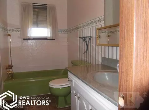 1435 E Cty Rd 2000, Carthage, IL 62321 photo 16