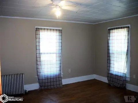 610 W Walnut, Eldon, IA 52554 photo 18