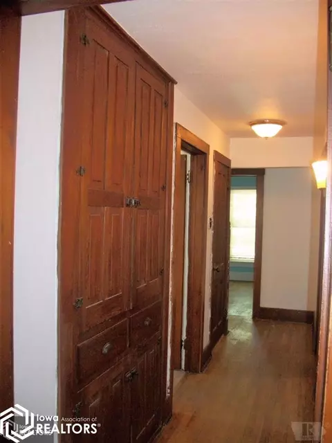 610 W Walnut, Eldon, IA 52554 photo 13