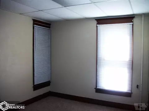 610 W Walnut, Eldon, IA 52554 photo 10