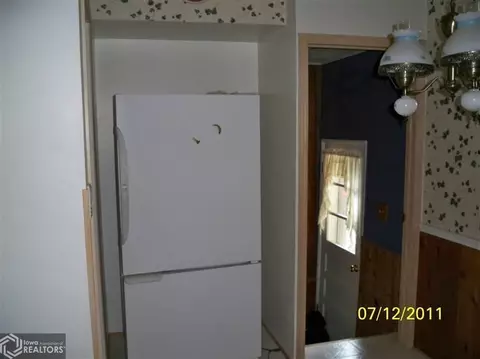 300 E Terry, Centerville, IA 52544 photo 9
