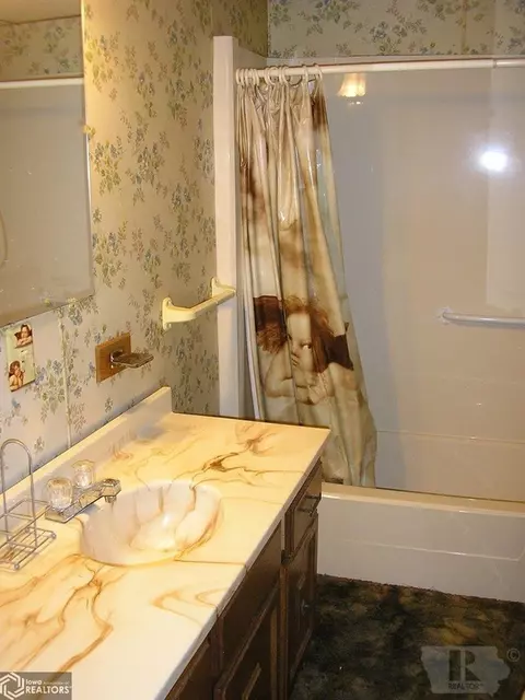 1002 Maple St, Atlantic, IA 50022 photo 15